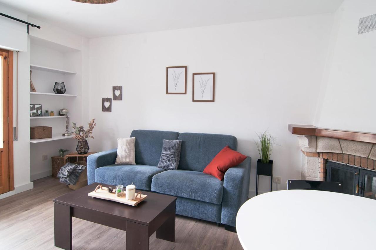 Arroyo Bates Jaca Apartment Exterior foto