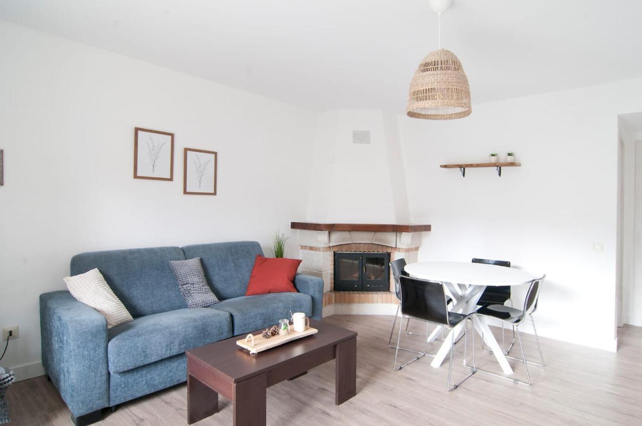 Arroyo Bates Jaca Apartment Exterior foto